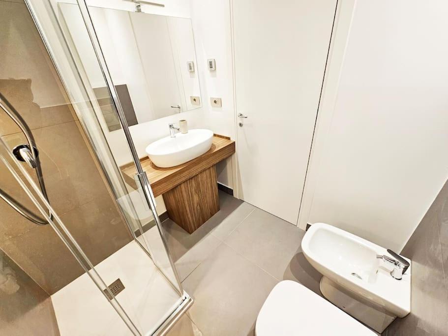 Plaza Deluxe Modern Center House - View Como Lake - Top Privacy Экстерьер фото
